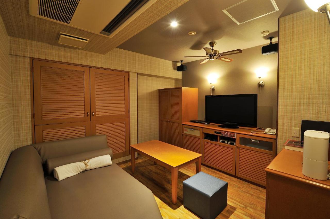 Fukuoka Chapel Coconuts Hotel Ipolani Εξωτερικό φωτογραφία