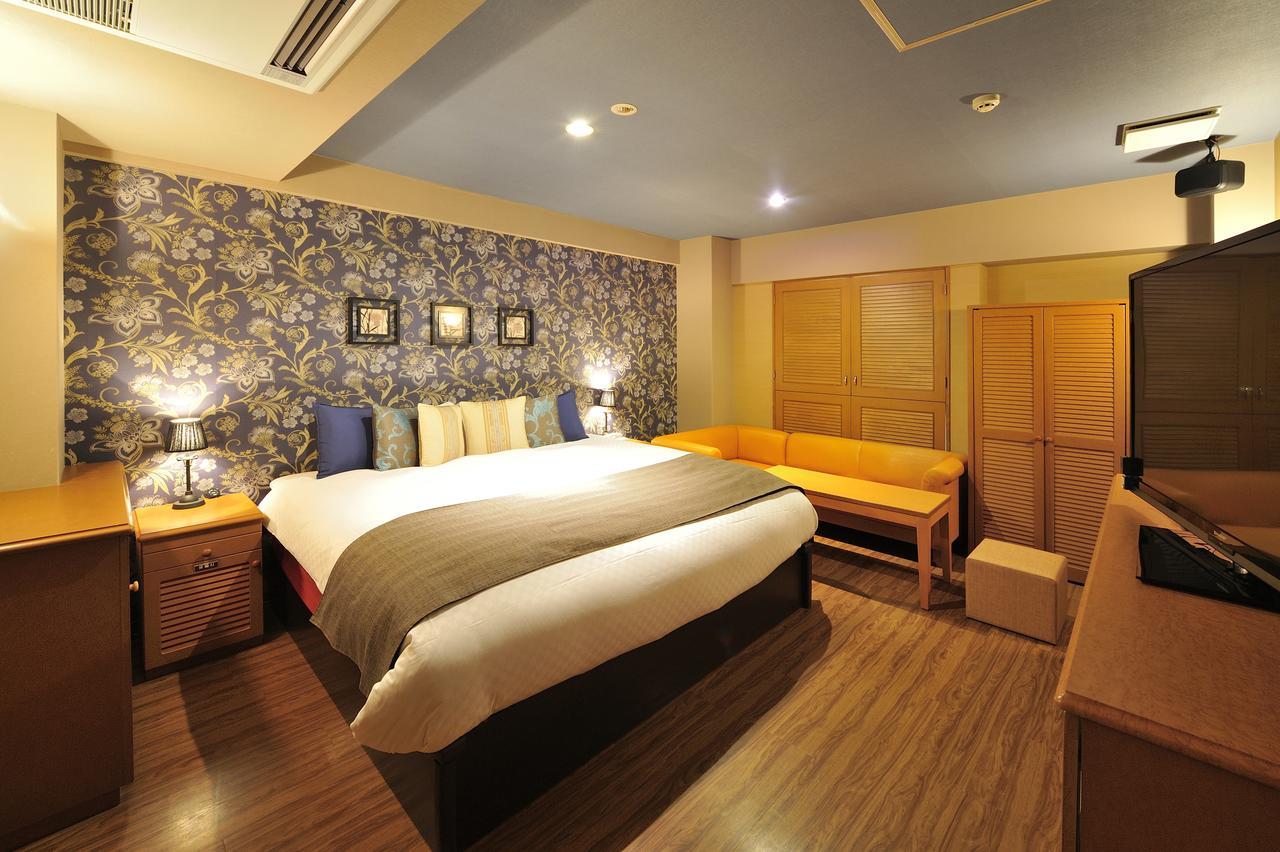 Fukuoka Chapel Coconuts Hotel Ipolani Εξωτερικό φωτογραφία
