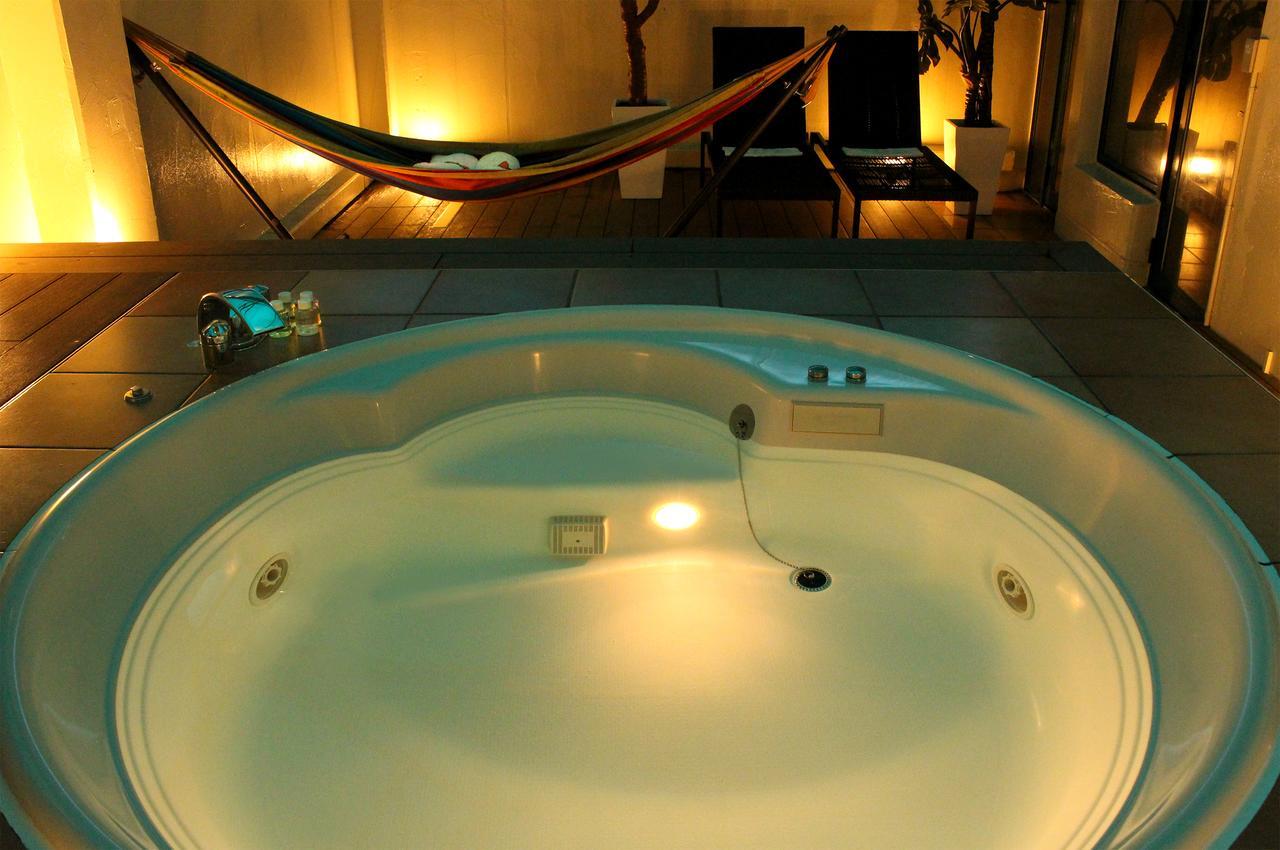 Fukuoka Chapel Coconuts Hotel Ipolani Εξωτερικό φωτογραφία