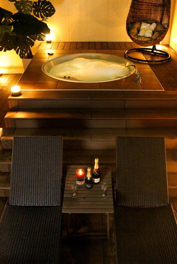 Fukuoka Chapel Coconuts Hotel Ipolani Εξωτερικό φωτογραφία